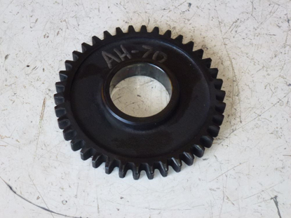 Picture of 38 Tooth Gear 1962003C1 Case IH 275 Compact Tractor PTO MFD Wheel