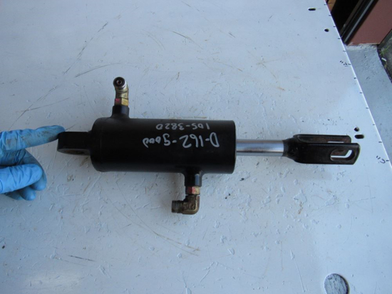 Picture of Toro 105-3820 Hydraulic Cylinder 3250D 3150 Greensmaster Mower