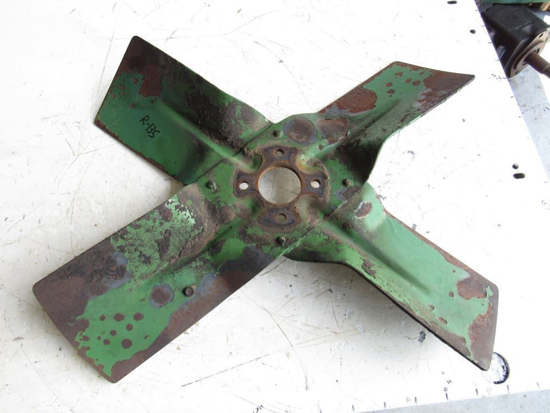 Picture of John Deere AT23180 4 Blade Radiator Fan