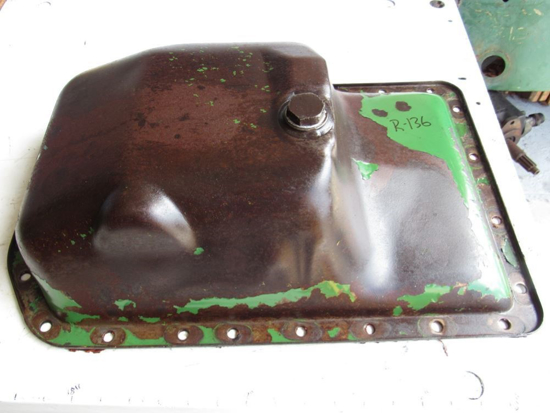 Picture of John Deere AT18180 Oil Pan for Engine Tractor