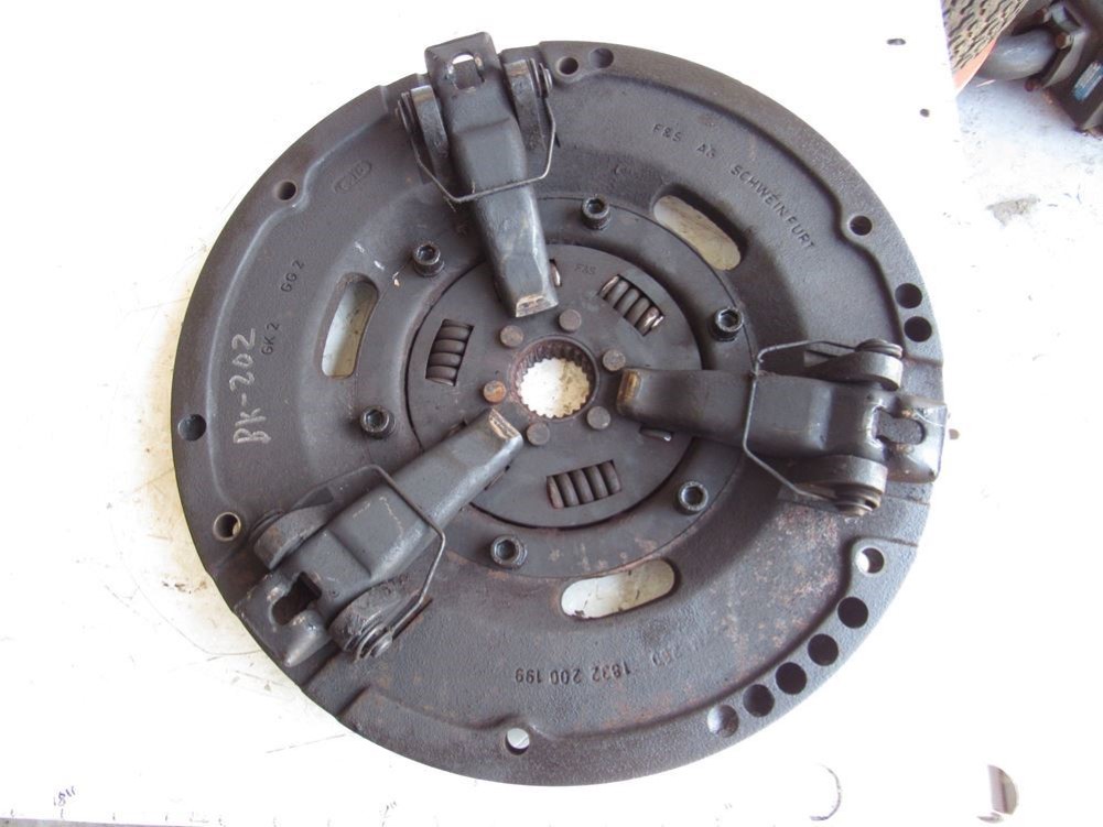 Eastern Triangle Enterprises LLC E-Store. John Deere L39302 Clutch