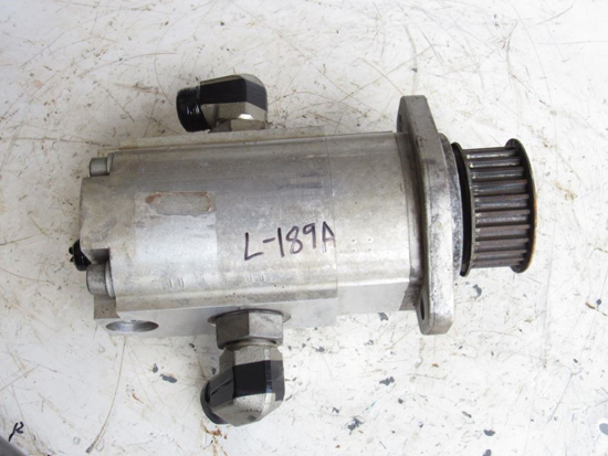 Picture of 2012-13 Toro 117-8965 Hydraulic Reel Motor 4000D Reelmaster Mower 114-3969