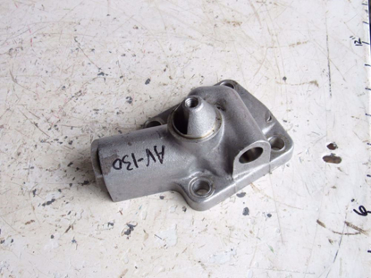 Picture of Ford C7NN3N682C Power Steering Pump Cover Tractor Manifold