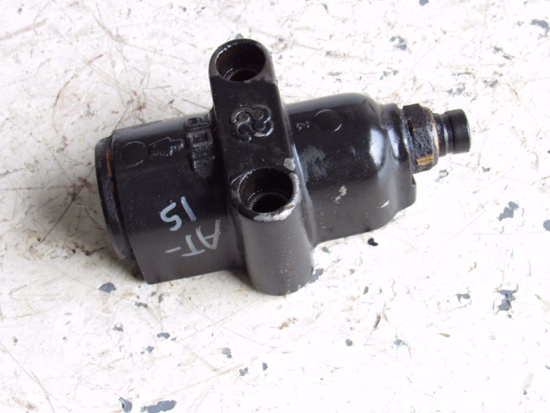 Picture of Agco Allis 72262350 Oil Thermostat Housing 5670 Tractor SLH 1000.4A Diesel Engine 72218225