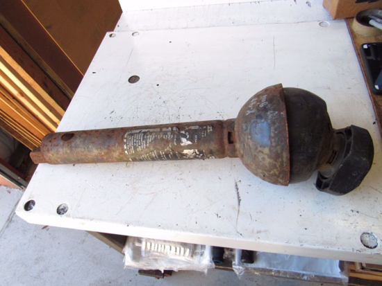 Picture of John Deere AE32185 AE31320 Drive Shaft Half 1209 Mower Conditioner