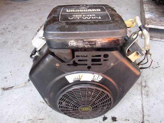 Picture of Briggs & Stratton Vanguard 350447 18HP VTwin Gas Engine Motor Jacobsen GKIV