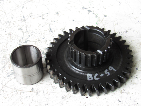 Picture of John Deere YZ80452 Gear