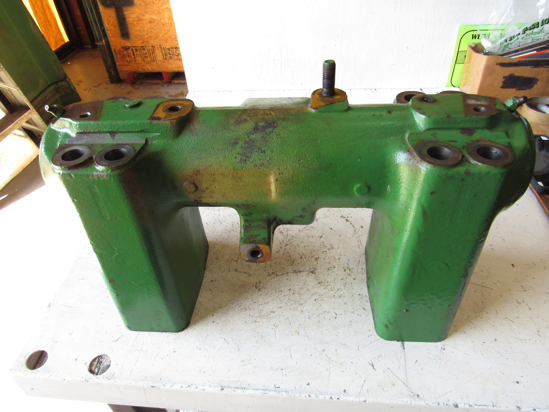 Picture of John Deere L76098 Rockshaft Housing Support 3 Point Lift