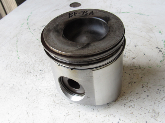 Picture of John Deere RE48368 RE22678 Piston