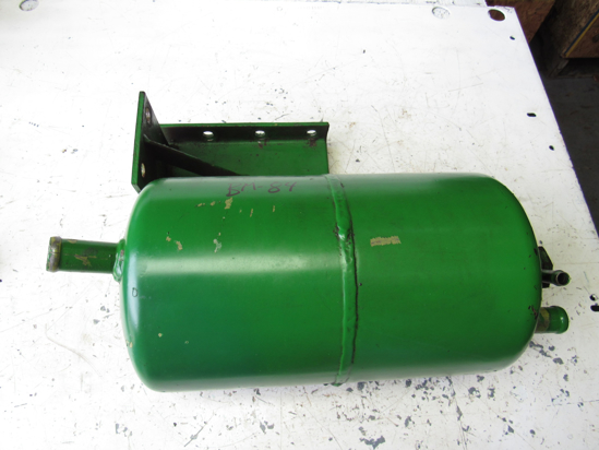 Picture of John Deere AL25276 Hydraulic Oil Tank Reservoir