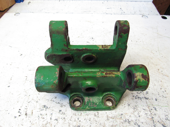 Picture of John Deere AT32199 Hitch Bracket AT29589