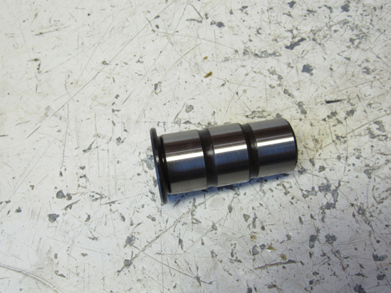 Picture of John Deere L41641 Idler Shaft