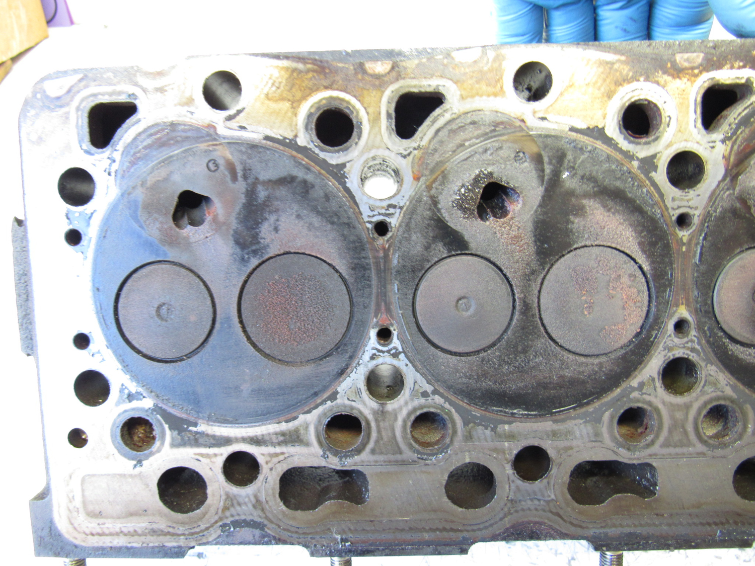 Eastern Triangle Enterprises LLC E-Store. Kubota Cylinder Head w ...