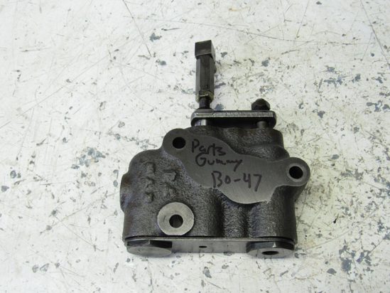 Picture of Kubota 38240-39140 Hydraulic 3 Point Control Valve PARTS/REBUILD