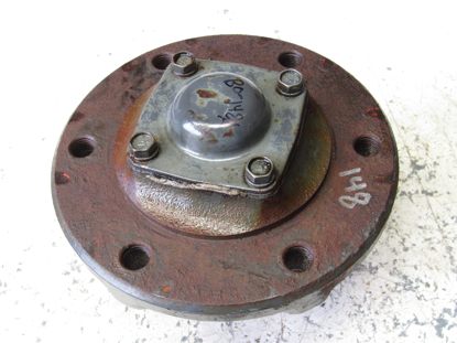 Picture of Kubota 35707-49020 Front Wheel Hub