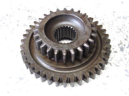 Picture of Kubota 35010-21950 Gear 24-39T