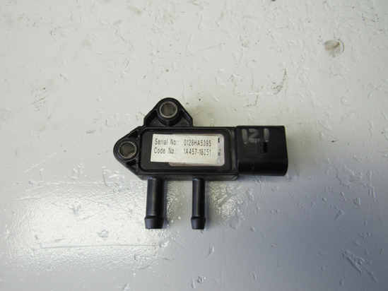 Picture of Kubota 1J520-18600 Muffler Sensor marked 1A457-18051 1J586-18051 1J520-18601 Caterpillar Cat 377-6959