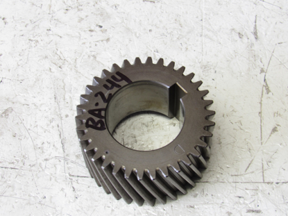 Picture of Kubota 1A457-24110 Crankshaft Gear to certain V2403-CR engine