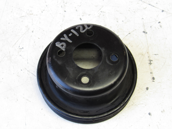 Picture of Water Pump Fan Drive Pulley off Kubota V2203 Engine