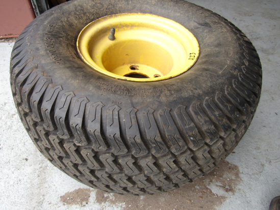 Picture of Trac-Gard C/T 20x10.00-8 Turf Tire on John Deere Rim Wheel 7500 7700 8500 8700 Mower