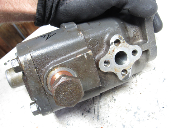 Eastern Triangle Enterprises LLC E-Store. Kubota TA220-36400 Hydraulic Pump