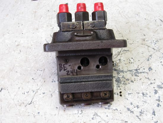 Picture of Kubota 16427-51010 Fuel Injection Pump D1403