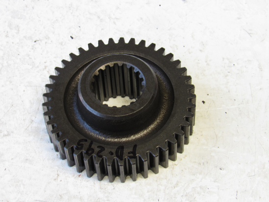 Picture of Hydraulic Pump Drive Gear T1062-36810 Kubota 41T