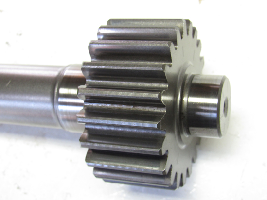 Eastern Triangle Enterprises LLC E-Store. Kubota TD060-52500 Gear Shaft 21T