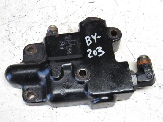 Picture of Case IH 59098C93 Hydraulic Flow Control Valve 256282A1