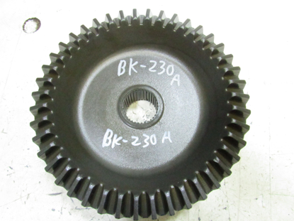 Picture of kubota Bevel Gear  TD170-43720 mx5100h