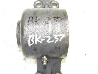 Picture of kubota Front Rear assy. Holder TA150-13600 mx5100h