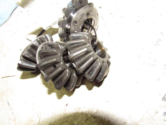 Picture of Kubota 35430-26350 Diff. Pinion Set of 4